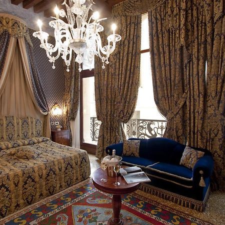 Hotel Al Ponte Dei Sospiri Venice Room photo